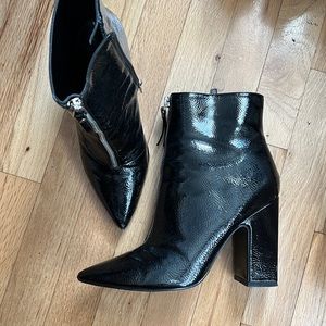 Patent Leather Guess Booties